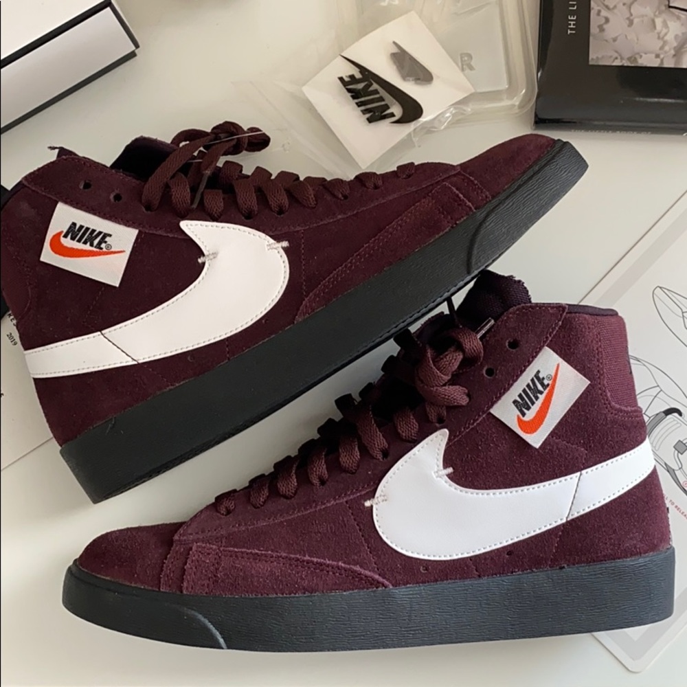 NWT Nike blazer mid rebel burgundy - Picture 5 of 9